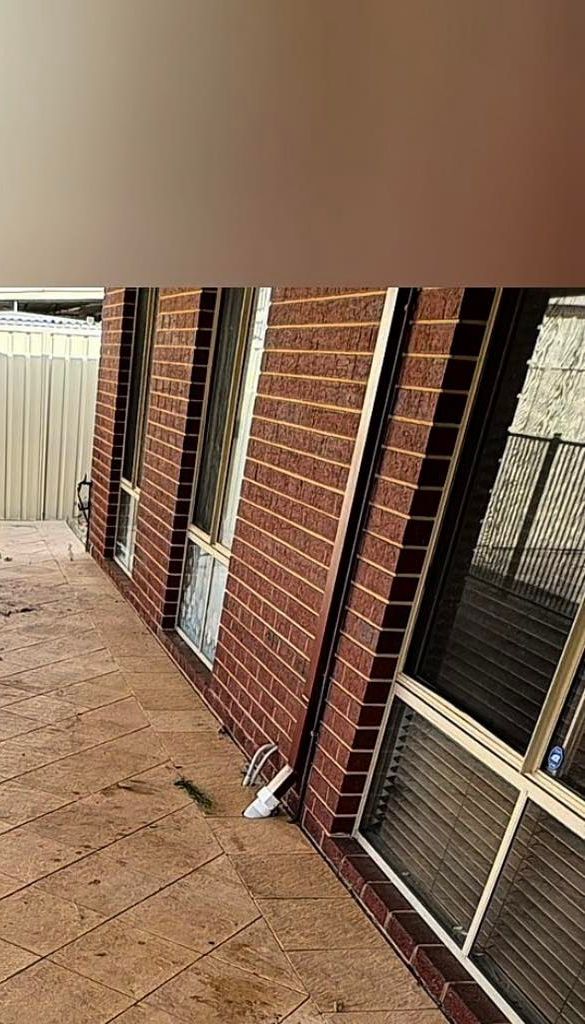 Outdoor Pathway & Paving after pressure cleaning